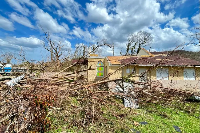 bmiensopust jamajka huragan05