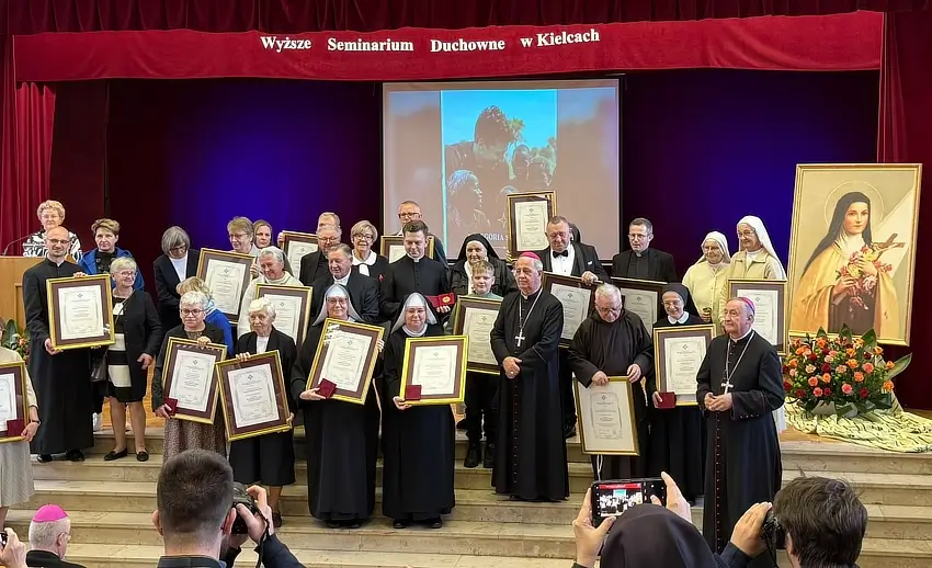 Trzech werbistów wyróżnionych medalem Benemerenti